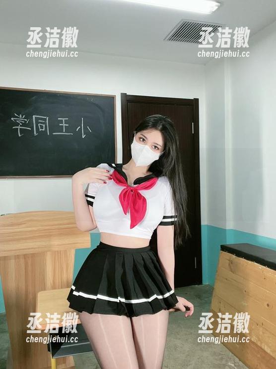 120斤的小王同学 微密圈 - 120斤的小王同学带来的性感蝴蝶合集,谁说不能在教室和花园里翻天覆地呢?快点下载!