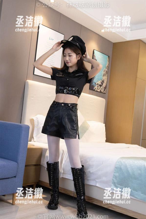 BoBoSocks袜啵啵-奶油 BoBoSocks袜啵啵 - 奶油的网袜图集:谁说袜子只能拯救寒冷的脚丫?!