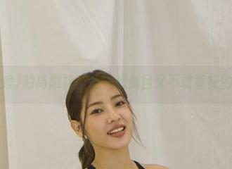 G.su(全智秀)的高跟鞋：让人想侧目又不敢直视的图库之旅。