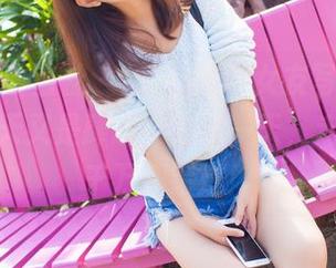 IMiss爱蜜社 – 闵妮Mily女友写真集更新，今天又是肆意妄为的一天，走过路过千万别错过！