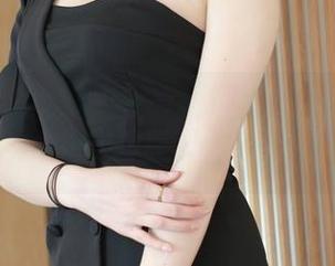 MFStar模范学院 – 郭忆然最新写真，你确定想一层层撩开那层透明么？