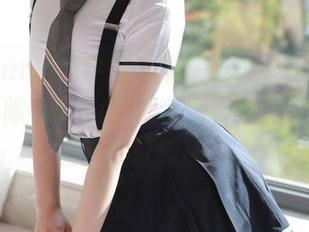 MFStar模范学院 – 私房连体衣秘籍，手拿一张陈小诺Niki的美图，就能让人嘴角上扬，沉醉其中。