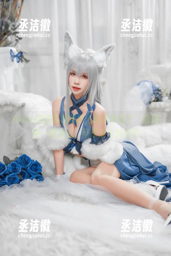 Neko薇薇 Neko薇薇的透明护士图集更新了,随意看一眼放心,可能是个新突破