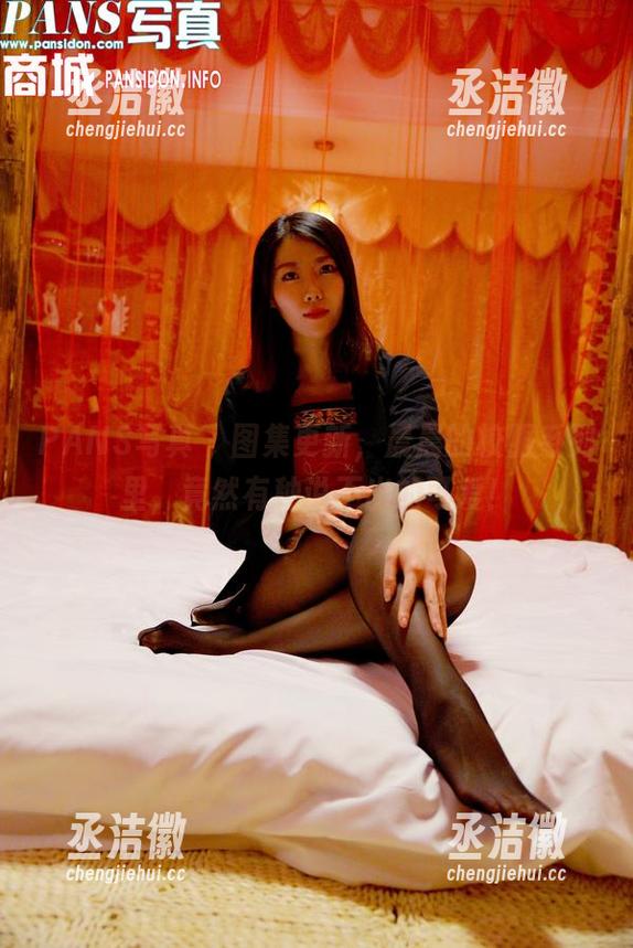 PANS写真-晨晨 PANS写真 - 图集更新,晨晨的校服系列里,竟然有种说不出的可爱!