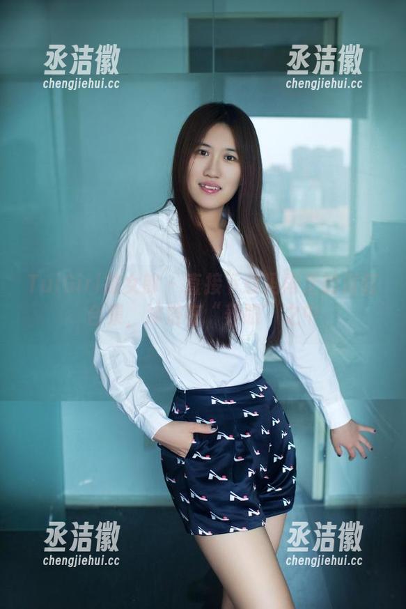 TuiGirl推女郎-冯雨芝 TuiGirl推女郎 - 直接下载冯雨芝的浴缸合集,沐浴在“养眼”之中