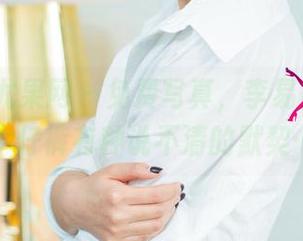 UGirls尤果网 – 免费写真，李易童和她的牛仔裤有种说不清的默契…