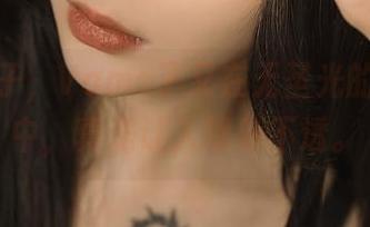 酒吞童子，Vams子又在无圣光的骚操作中，真是让人琢磨不透。