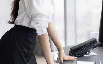 XIAOYU语画界 – 神奇的短裤，玥儿玥er的全套图片让我突然想起了小时候的玩具。
