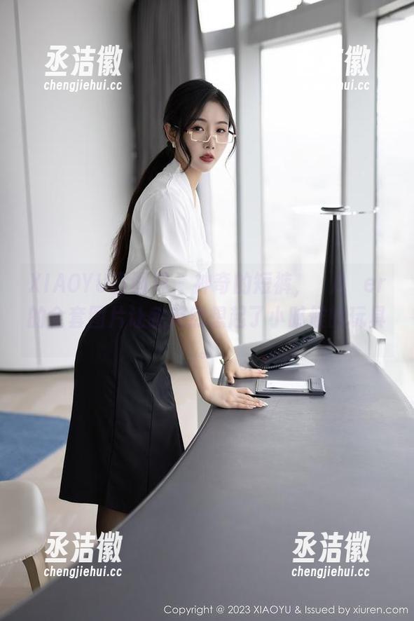 XIAOYU语画界-玥儿玥er XIAOYU语画界 - 神奇的短裤,玥儿玥er的全套图片让我突然想起了小时候的玩具。