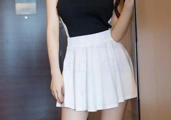 Xiuren秀人网 – 福利至上-别眨眼，Emily尹菲姐妹写真奉上，你想要的都在这儿。
