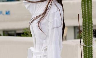 Xiuren秀人网 – 区静瑶兔女郎季，更新了哦，像极了那个晚上想吃胡萝卜的你。