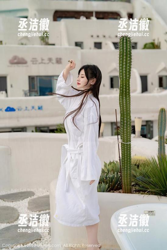 Xiuren秀人网-区静瑶 Xiuren秀人网 - 区静瑶兔女郎季,更新了哦,像极了那个晚上想吃胡萝卜的你。