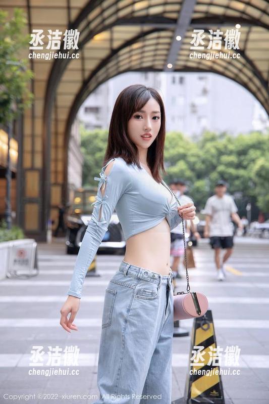 Xiuren秀人网-桃色奶酪 Xiuren秀人网 - 桃色奶酪带来的美足作品集,全景在心头跳跃,好像杰作刚刚好。