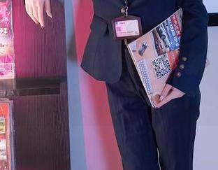 Xiuren秀人网 – 厨娘图册最新更新，温柔的柔非典型尤物，完全是个怪宝宝。