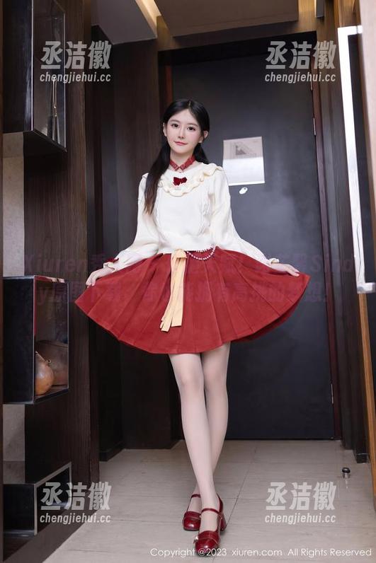 Xiuren秀人网-谢芷馨Sindy Xiuren秀人网 - 长腿天赋!谢芷馨Sindy原图下载,你也能拥有高挑的梦想!