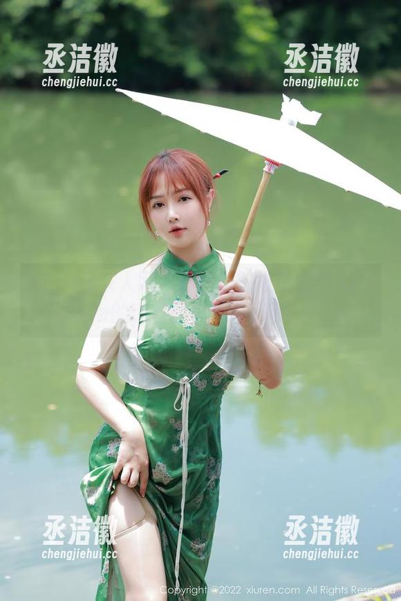 Xiuren秀人网-谭睿琪Ailsa Xiuren秀人网 - 你的目光被谭睿琪Ailsa的肉丝图包锁定了吧?
