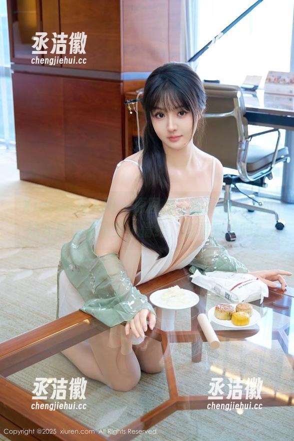 Xiuren秀人网-陈茜妮zoe Xiuren秀人网 - 原图里,陈茜妮zoe的妹妹展现了不少小情绪,你看到了吗?