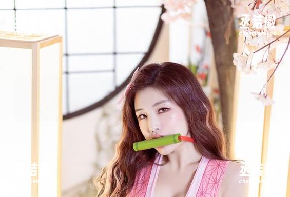 Yebin(전예빈)穿泳衣打卡，图库确实又一次打破了我的赞美词库！