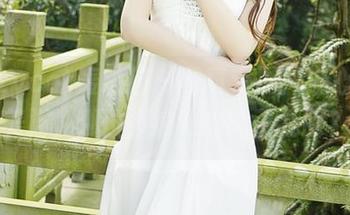 partycat轰趴猫 – 写真专属：温心怡的美脚，哪位小编也偷瞄了几眼？
