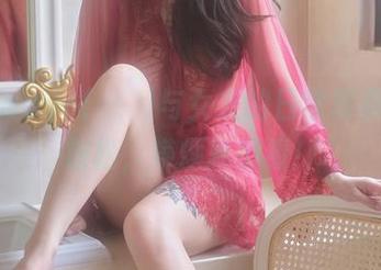 精选wuyo(우요)与女友的日常写真集：放松，嫌烦就别看！