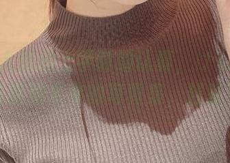 制服让人想起上学时的认真，けん研说：这可是我期末考的写真集，赶紧下载！