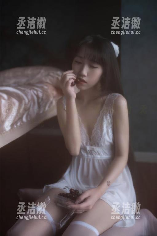 不呆猫 好吧,不呆猫穿和服,原图相机里的“无圣光”,这才是生活的真谛?