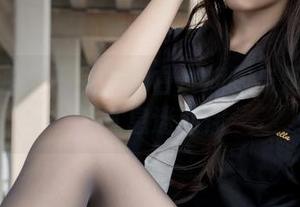 精选如画：不呆猫用白皮旗袍与烟雾缭绕的气息迷惑你