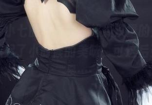 丽柜 – 小七的写真集：超级汉堡的魅力，让我想起了小时候的美味，可这后劲可真是…