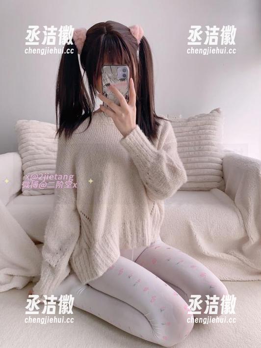 二阶堂宅绘子 二阶堂宅绘子的和服和原图,一个是实时扒皮,一个是静谧释怀,真让人停不下来。