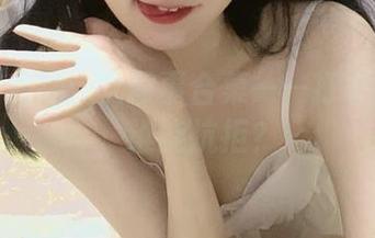 倦倦喵在线：女同事合集——打卡新福利，谁能抗拒？