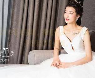 克拉女神 – YOYO带来图集，剧情中那些小细节，不看会错过一些好玩的东西哦。