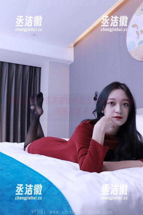 初夏女神-柒柒 初夏女神 - 看柒柒如何把套装玩出新高度,美图都跟不上