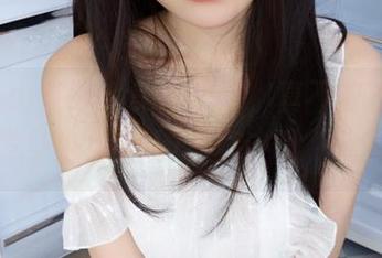 YorForger：美图精选，真不敢相信她是个发条少女yoki，真该叫‘萌条’！