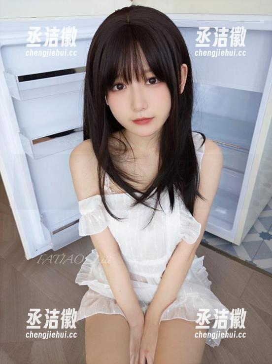 发条少女yoki YorForger:美图精选,真不敢相信她是个发条少女yoki,真该叫‘萌条’!