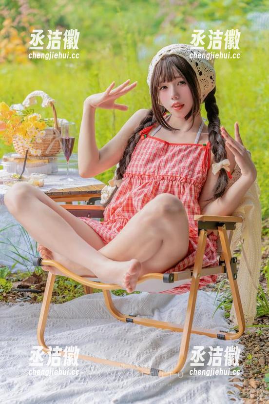 咬一口兔娘 咬一口兔娘的作品集:家政服务与期待的微妙平衡,你绝对想不到的原图!