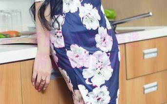 头条女神 – 李丽莎的美脚精选——品味脚背羞羞的诱惑！