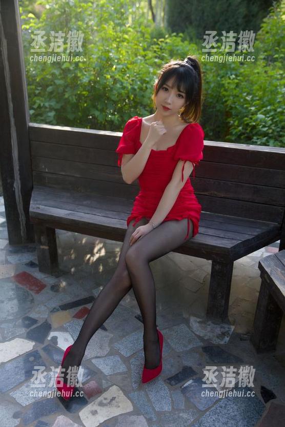 小女巫露娜 远坂凛的合集,小女巫露娜这是干嘛呢?我看不太懂