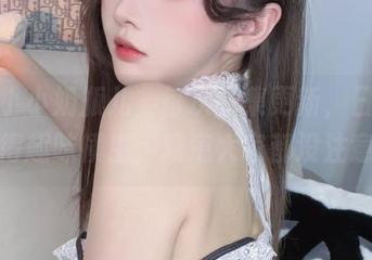 关注小小奶瓶儿，每次图集更新，日常也能变得趣味横生，难道大家都没注意到？