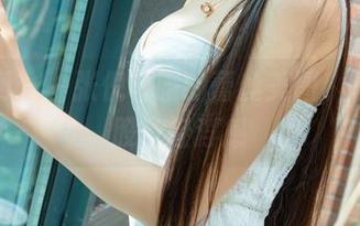 尤果网 – 一张倪叶腾的蕾丝美图，透着那股子轻浮感