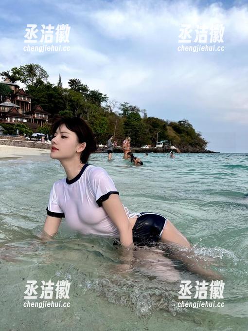 就是阿朱啊 微密圈 - 说到就是阿朱啊和她的裤里丝图集,资源跟风景一样,时不时让你想停下来转换视角。
