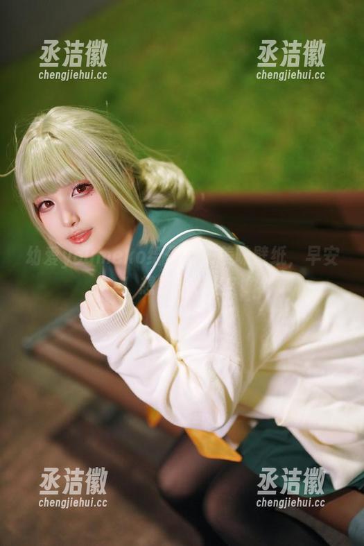 幼爱youmeko 幼爱youmeko给你带来美味壁纸,早安!想吃点什么?