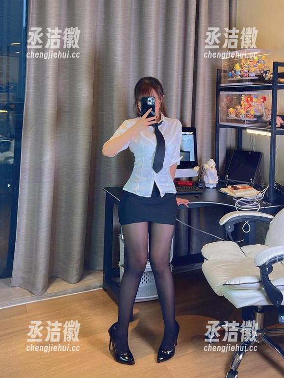 张思允 微密圈 - 张思允的睡衣合集,午夜梦回,舒适与惬意交织。