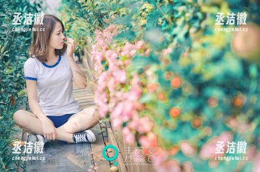 推女神-小九Vin 推女神 - 小九Vin的美图合集:浴室,小小的空间,大大的想象力!
