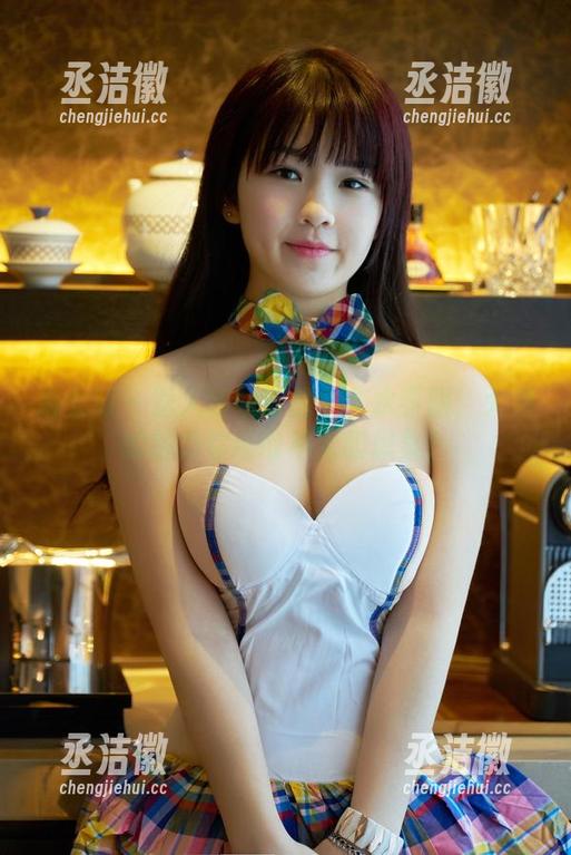 推女郎-潘娇娇 推女郎 - 潜入潘娇娇的全套水手服:大海的魅力你还敢不大胆想象?