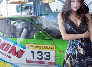 推女郎 – 陆瓷比基尼高清图包：我就在这里，不骄傲，纯属“穿衣有道”！
