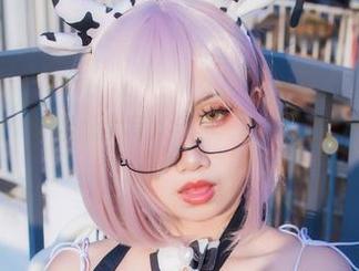 翻看末夜787学妹的写真全集，莫名又想起些旧事…