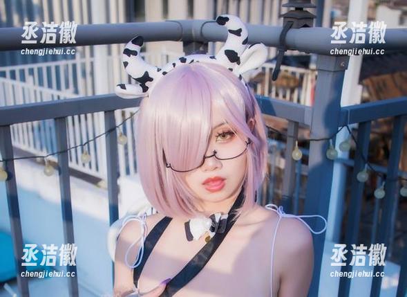 末夜787 翻看末夜787学妹的写真全集,莫名又想起些旧事...