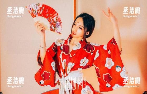 果团网 - 甜Abby的女王写真：职场穿搭也能来点风采！