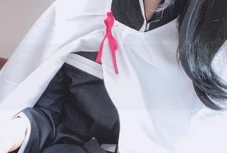 柳丸的吊带图片，谁能拒绝这种偶尔的诱惑？