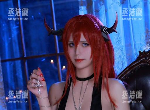 桜满三时 用牛奶说爱你,“桜满三时”甘雨的写真有点意思